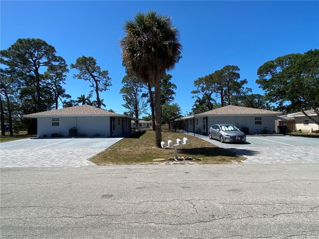 2264 Washington AVE-1