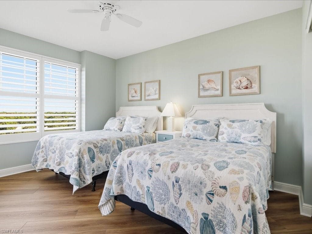 445 Cove Tower DR 704-14