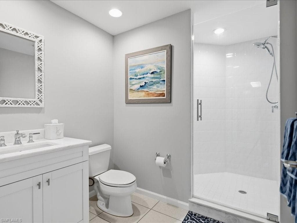 445 Cove Tower DR 704-15