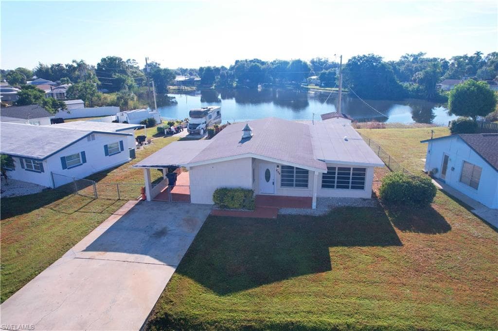 275 LAKEVIEW DR-2
