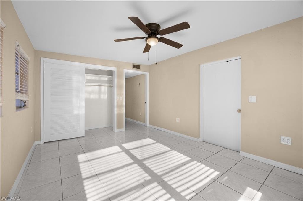 275 LAKEVIEW DR-6