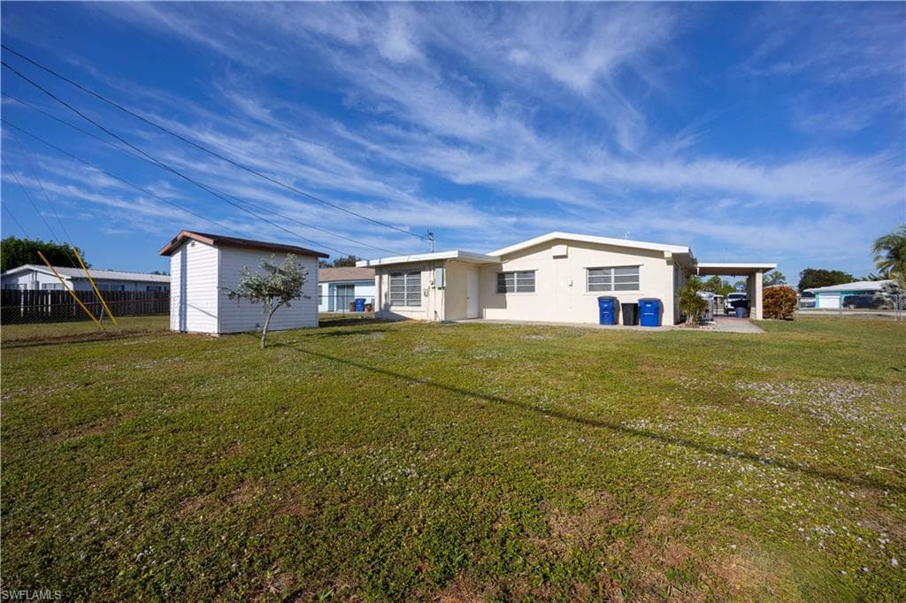 275 LAKEVIEW DR-12