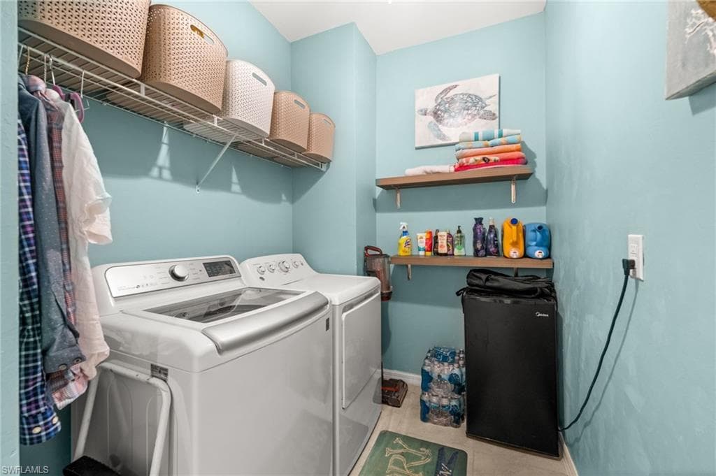 10820 Alvara WAY-17