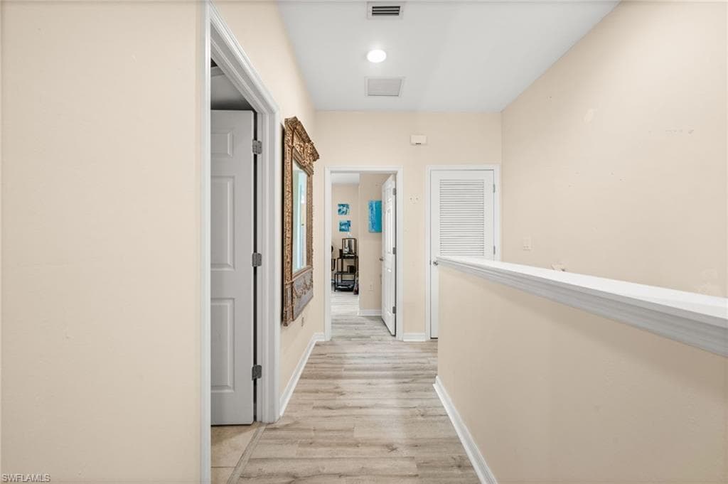 10820 Alvara WAY-19