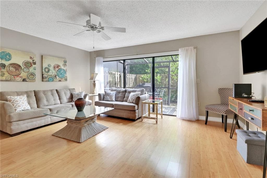 800 Meadowland DR H-2