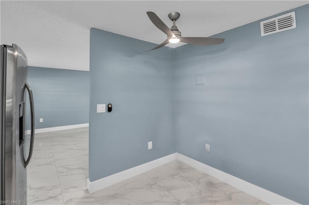 3325 Airport RD N T1-10