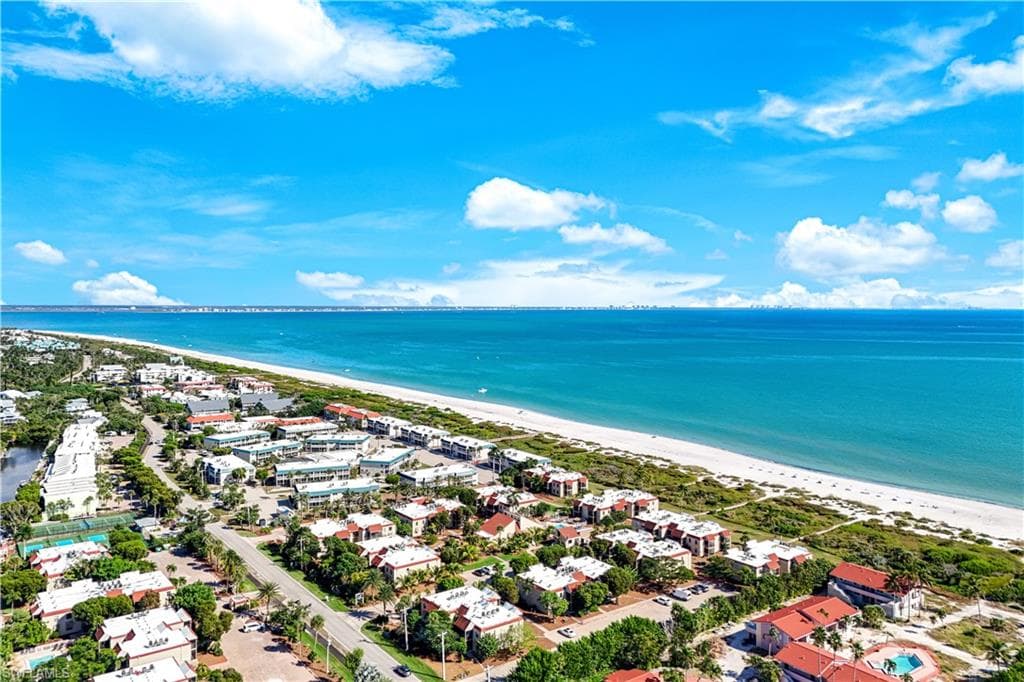 845 E Gulf DR 422-2