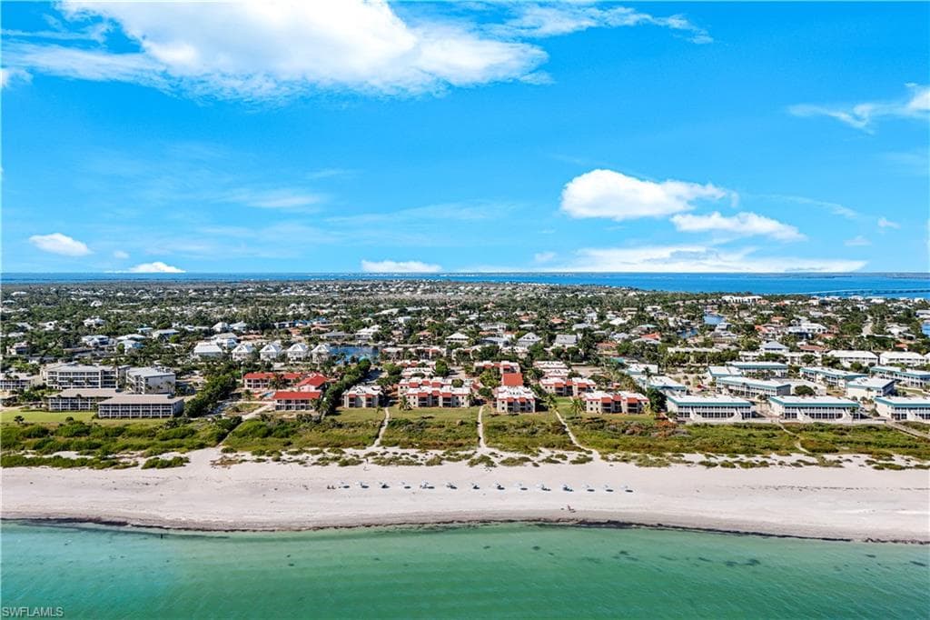 845 E Gulf DR 422-26