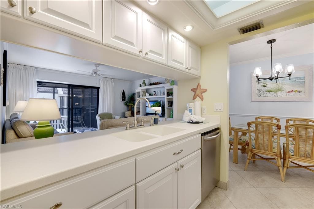 845 E Gulf DR 422-10