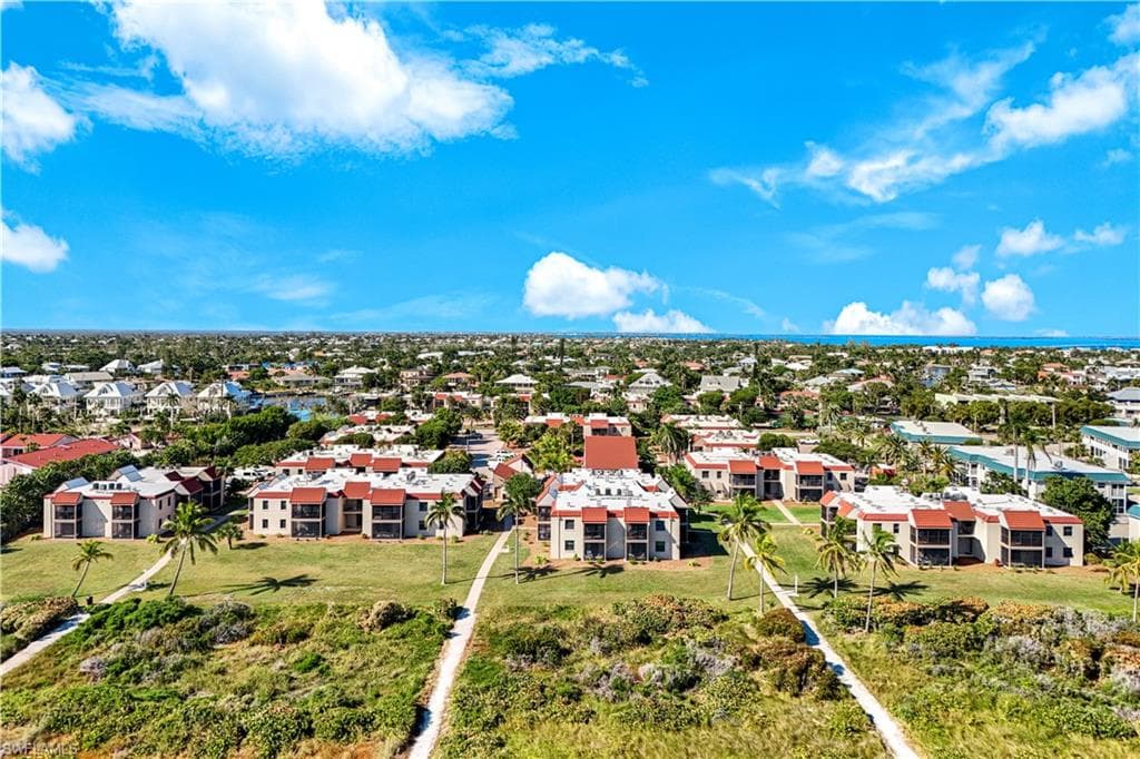 845 E Gulf DR 422-25