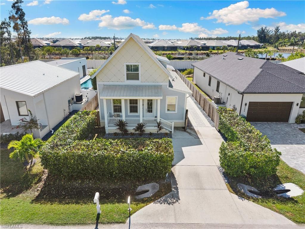 3060 Woodside AVE-8