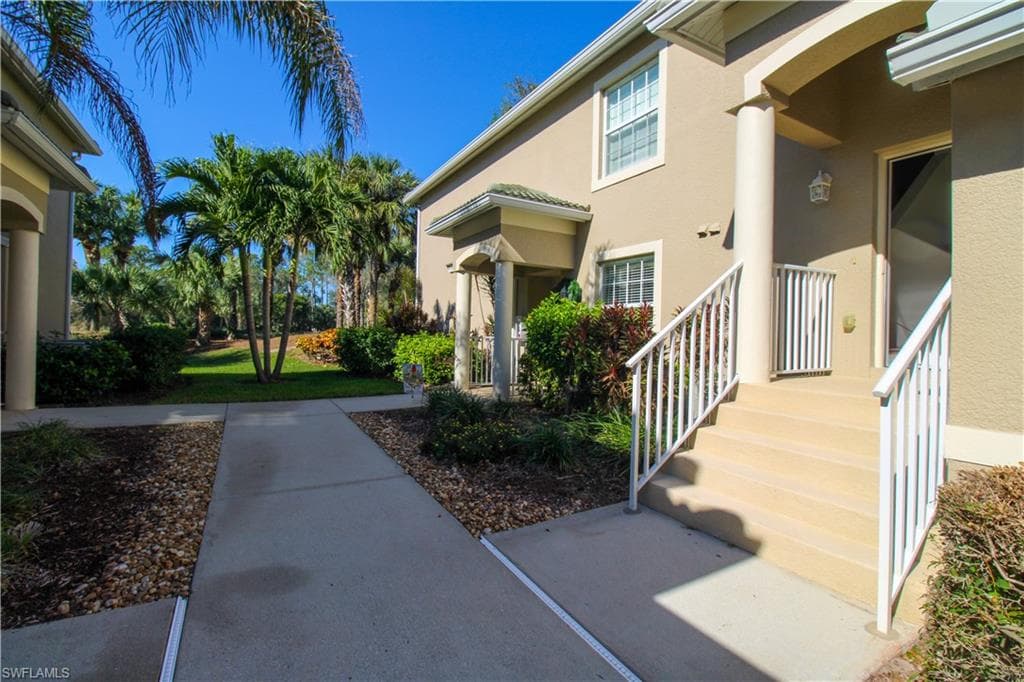3435 Laurel Greens LN S 201-5
