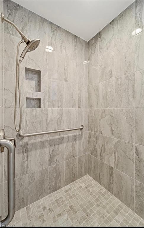10024 Heather LN 1001-13