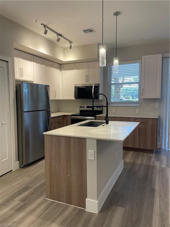 7012 Romana WAY 1408-4