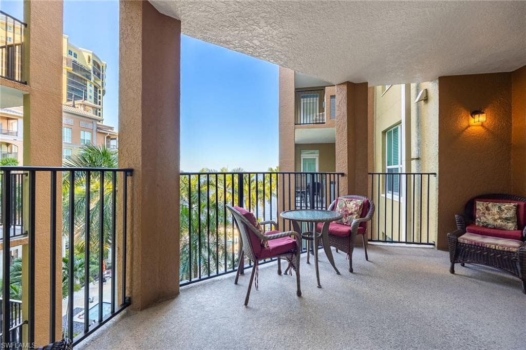 2825 Palm Beach BLVD 513-26