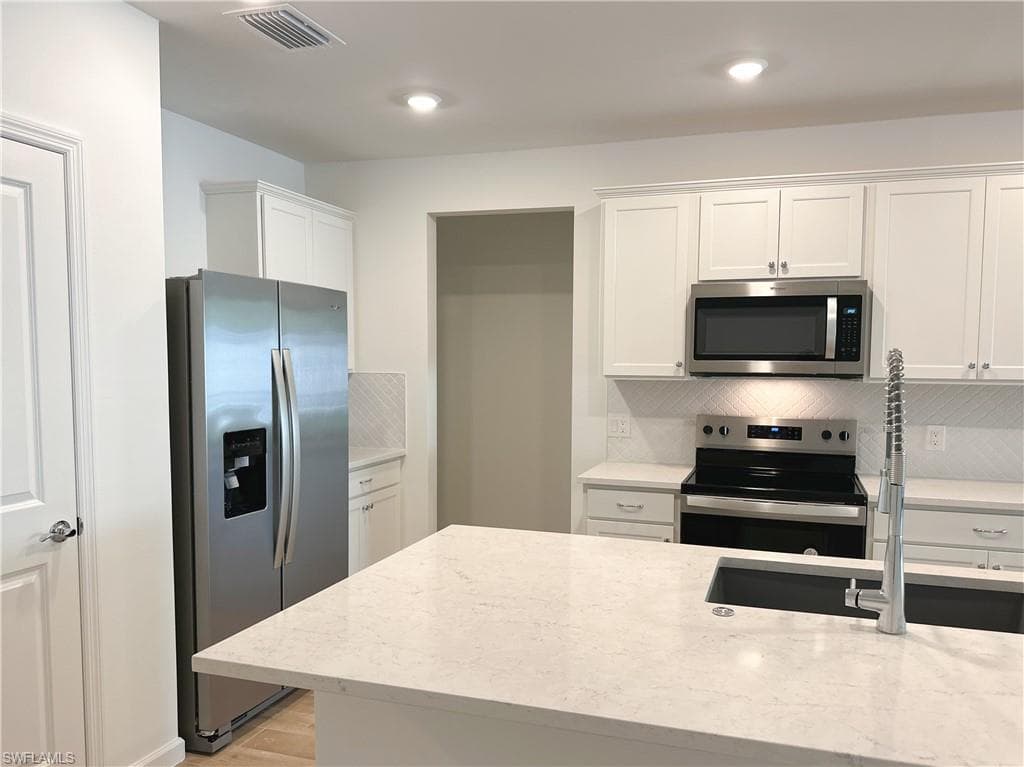 27831 Solis Grande Drive-4