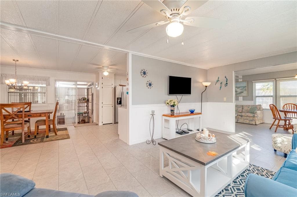 5508 Colonial RD-8