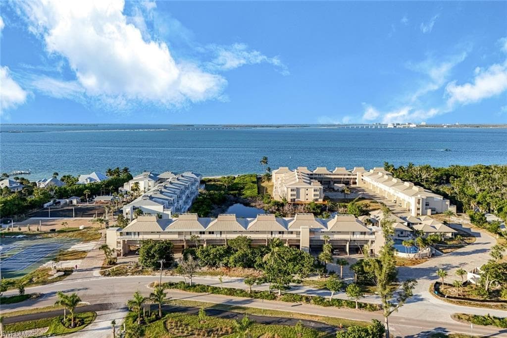 200 Periwinkle WAY 214-2