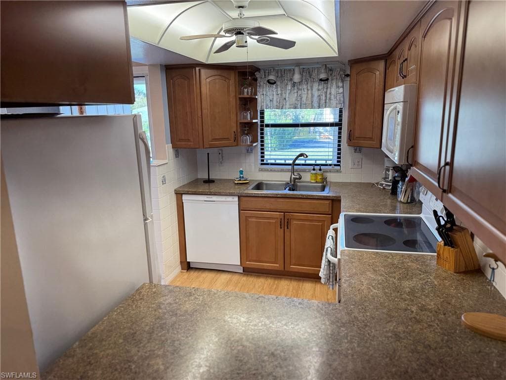 16340 Dublin CIR 204-7