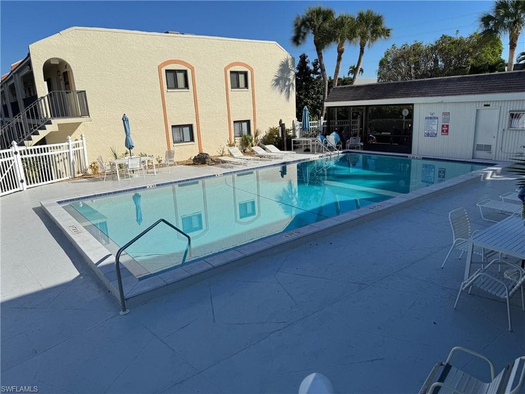 16340 Dublin CIR 204-20