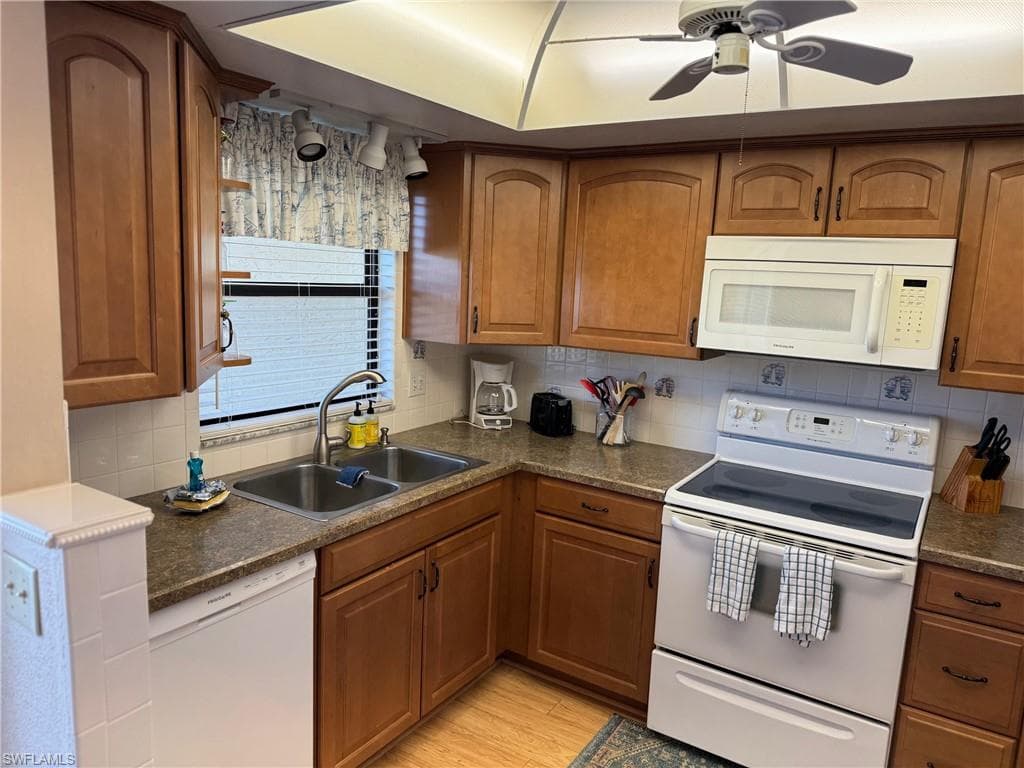 16340 Dublin CIR 204-4