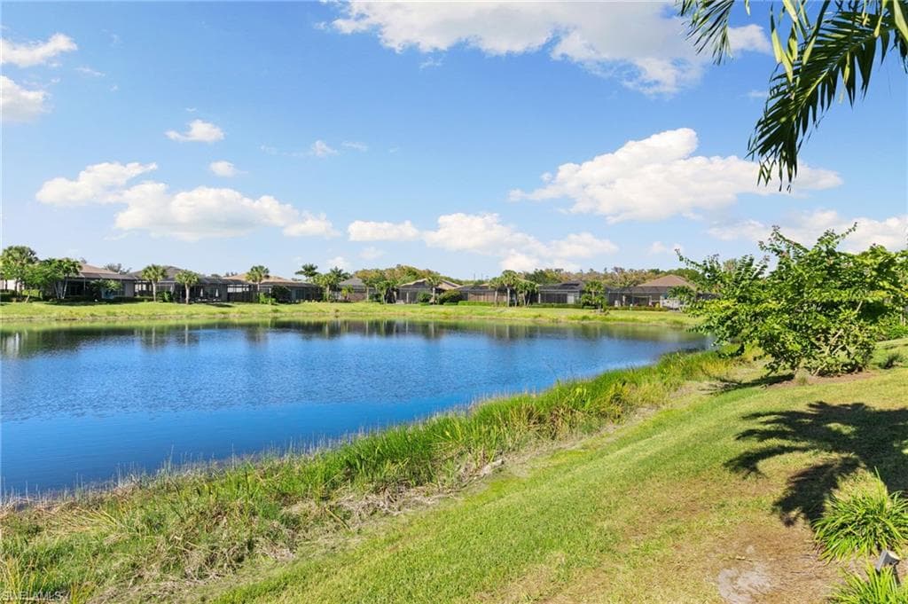 13796 Woodhaven CIR-27