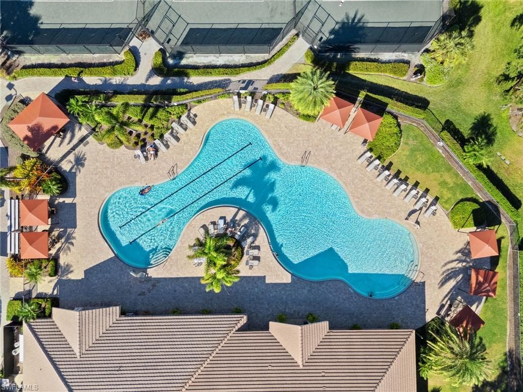 13796 Woodhaven CIR-33