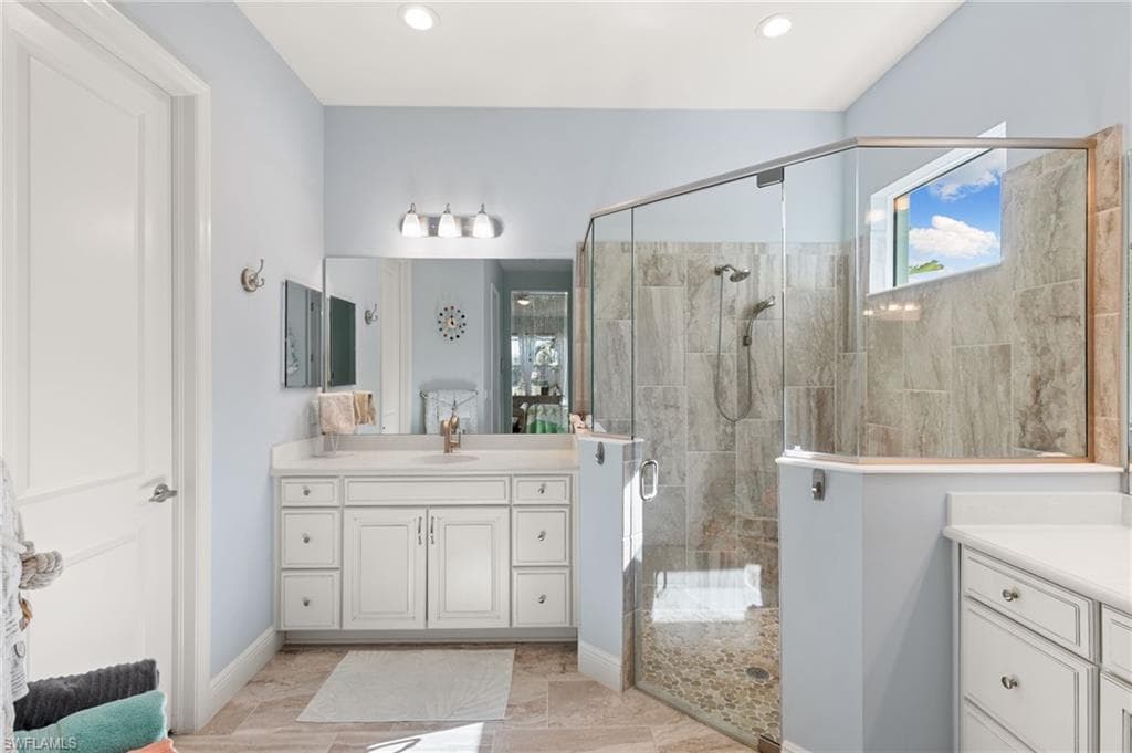 13796 Woodhaven CIR-14
