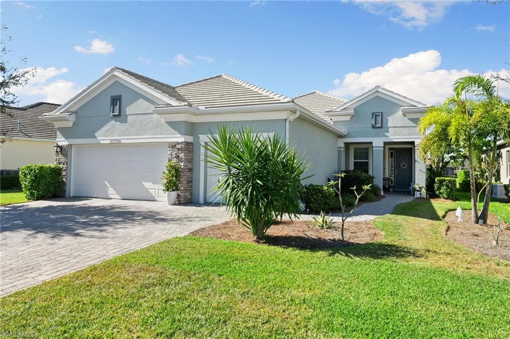 13796 Woodhaven CIR-29