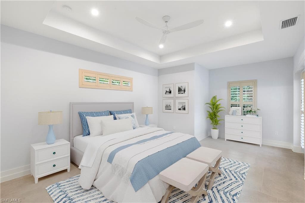1086 Michigan AVE-17