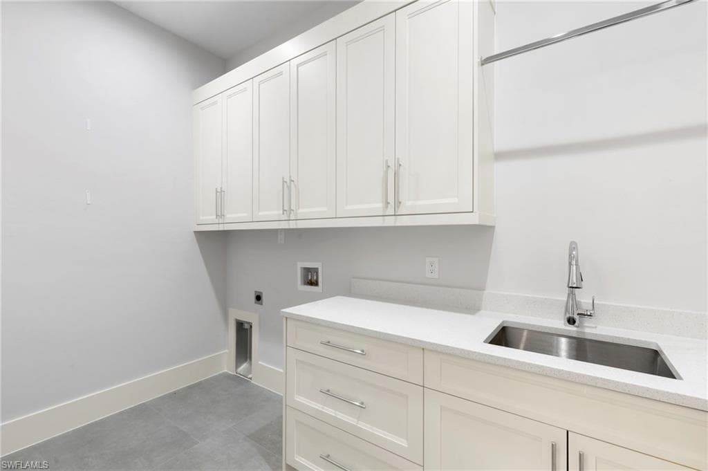 1086 Michigan AVE-32
