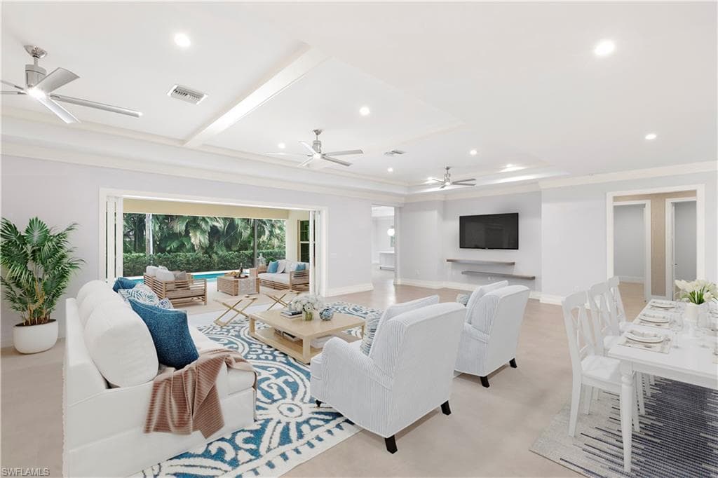 1086 Michigan AVE-15
