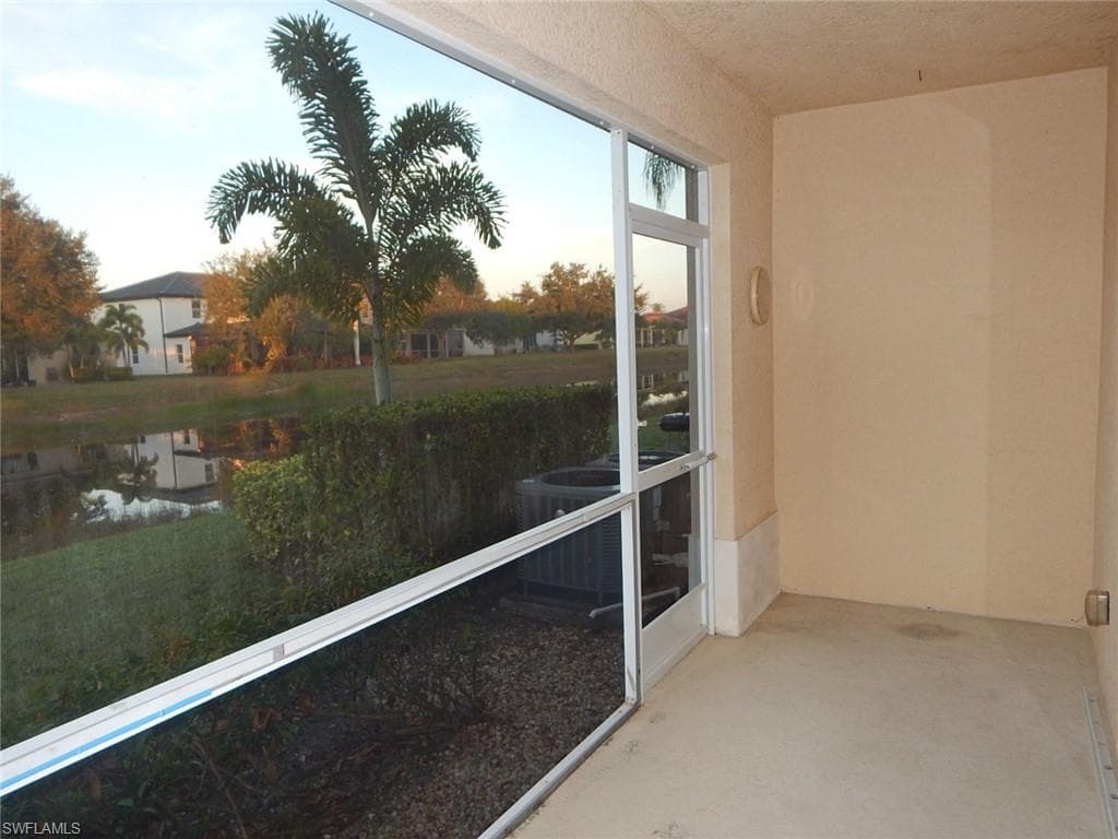 1334 Weeping Willow CT-21