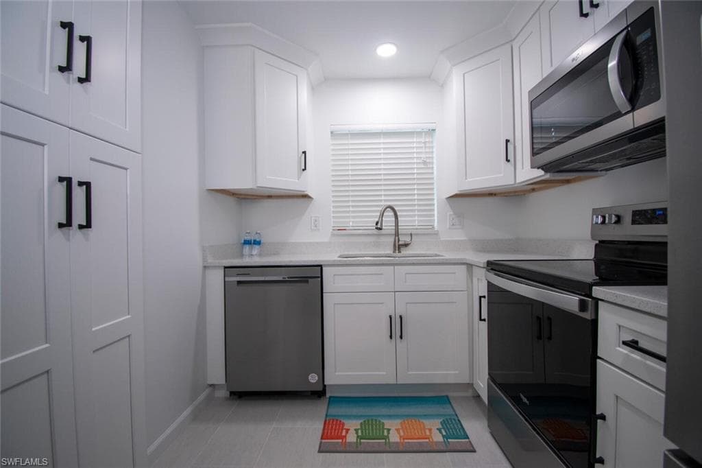 16007 Davis RD 613-4