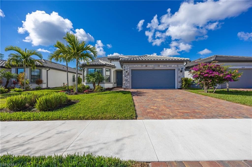 6825 Greenbriar CT-1