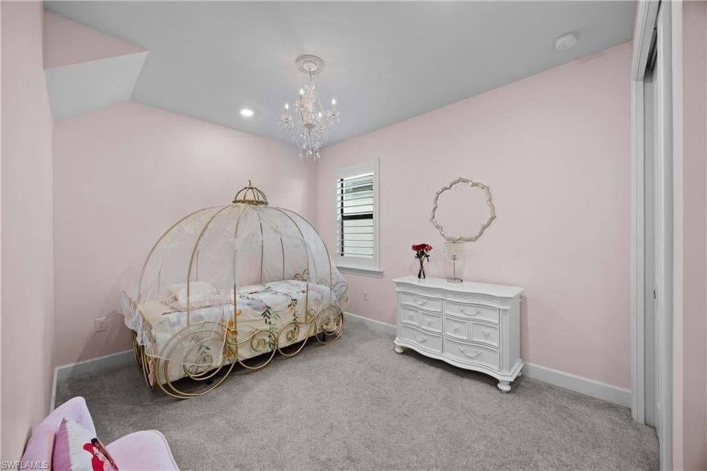 6825 Greenbriar CT-19