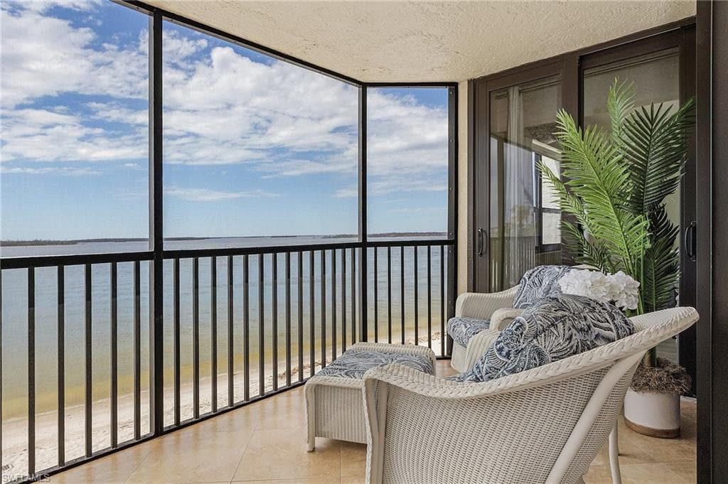 17080 Harbour Point DR 213-3