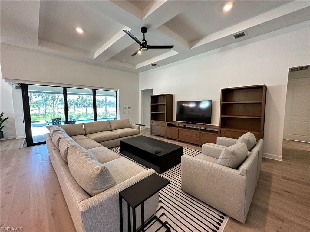 9260 Cormorant DR-5