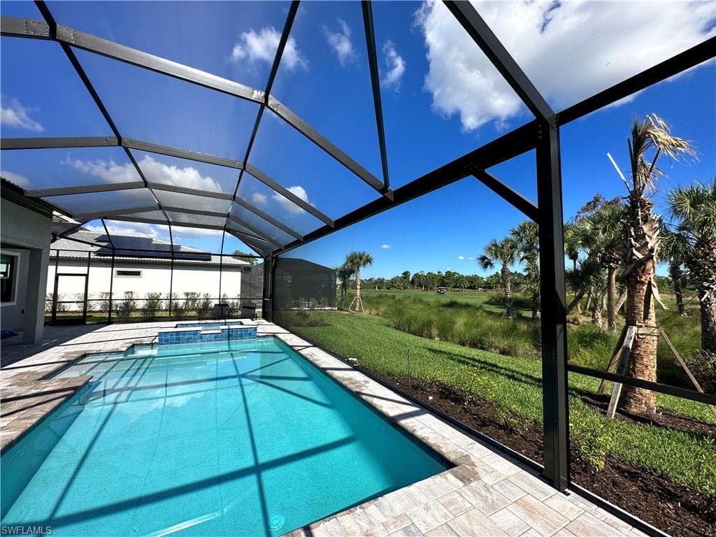 9260 Cormorant DR-11