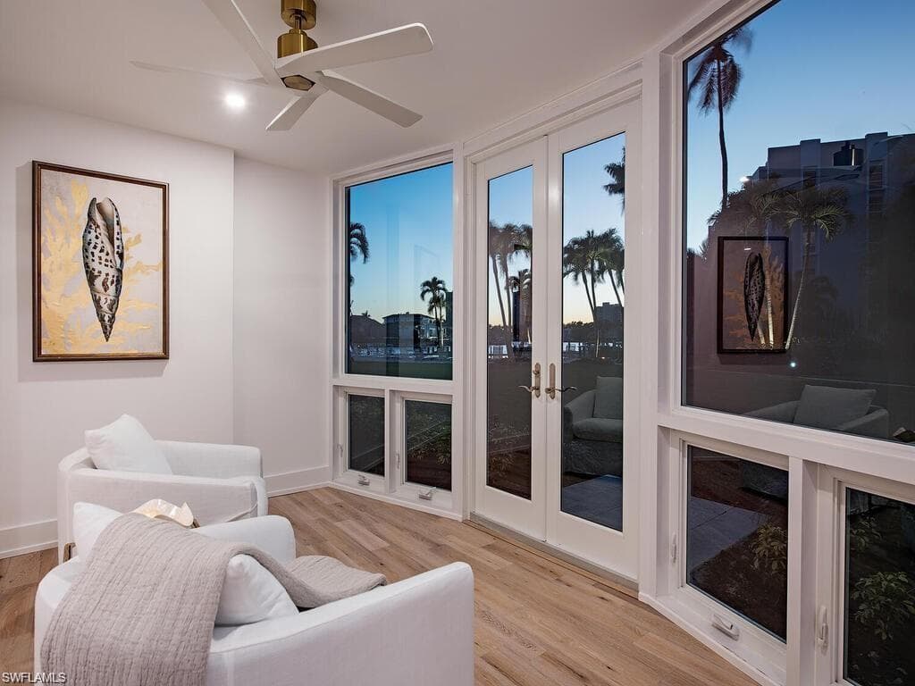 400 Park Shore DR 102-13