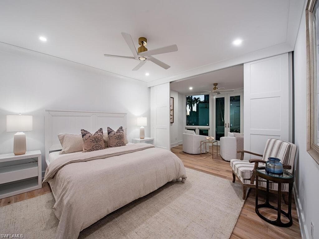 400 Park Shore DR 102-11