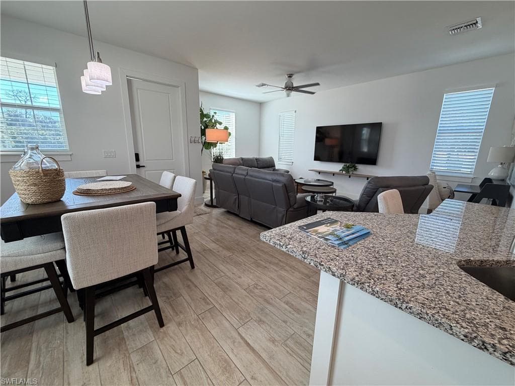 1727 Danford ST-4