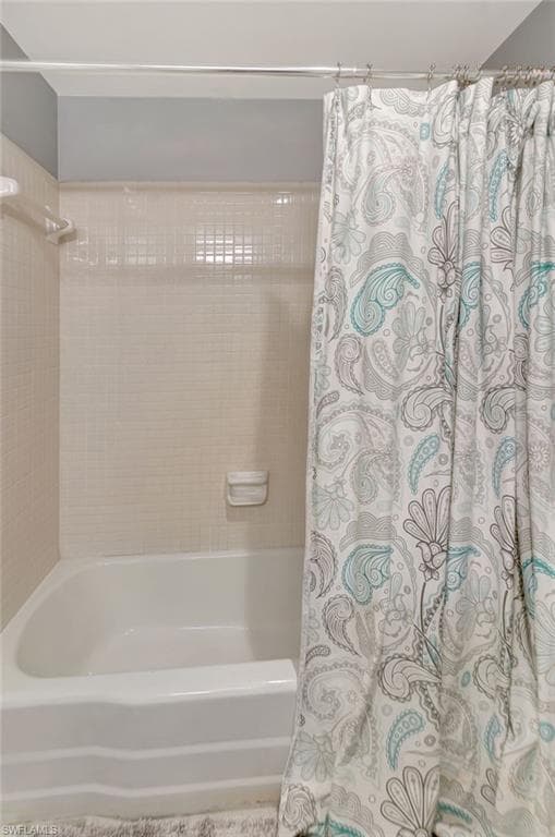 1900 Clifford ST 704-30