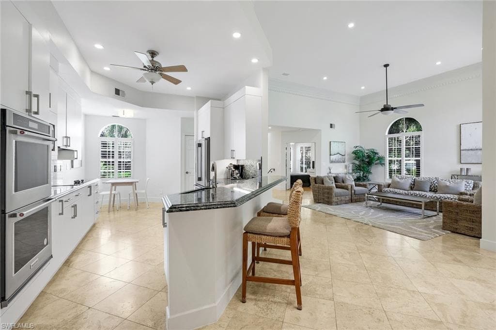 1560 Clermont DR D-201-6