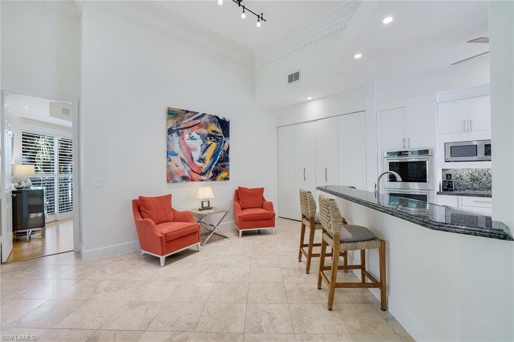 1560 Clermont DR D-201-5