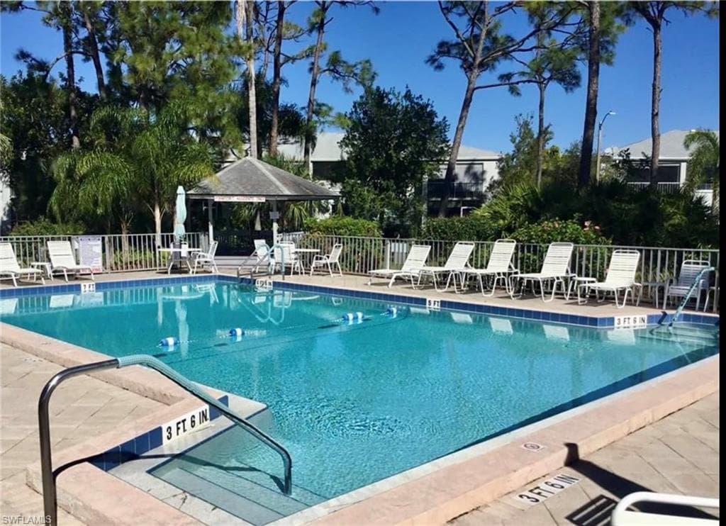7104 Nantucket CIR 2-1