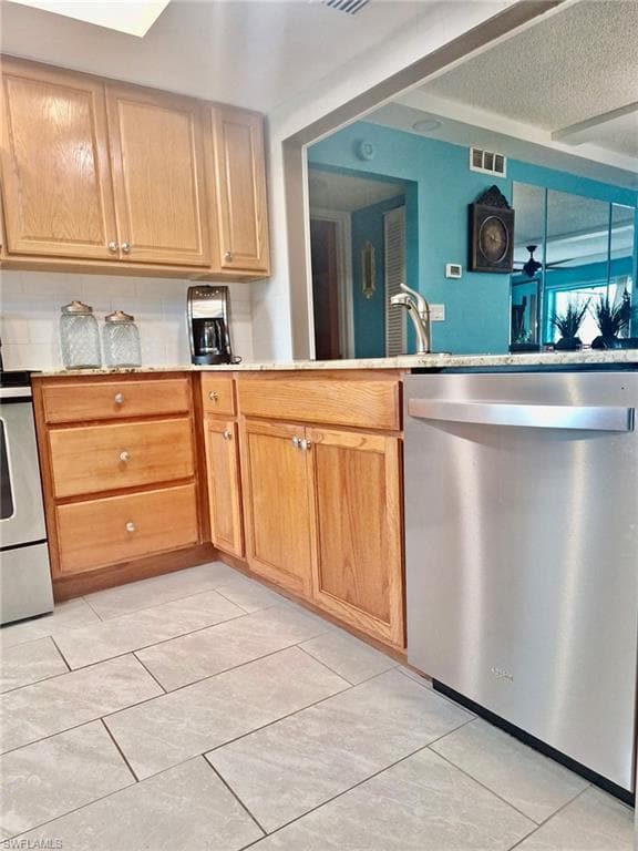 7104 Nantucket CIR 2-5