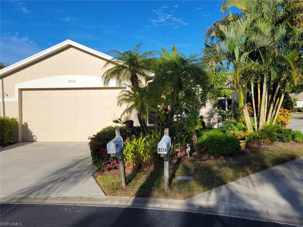 9336 Lake Abby LN-1