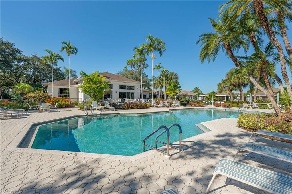 9336 Lake Abby LN-20