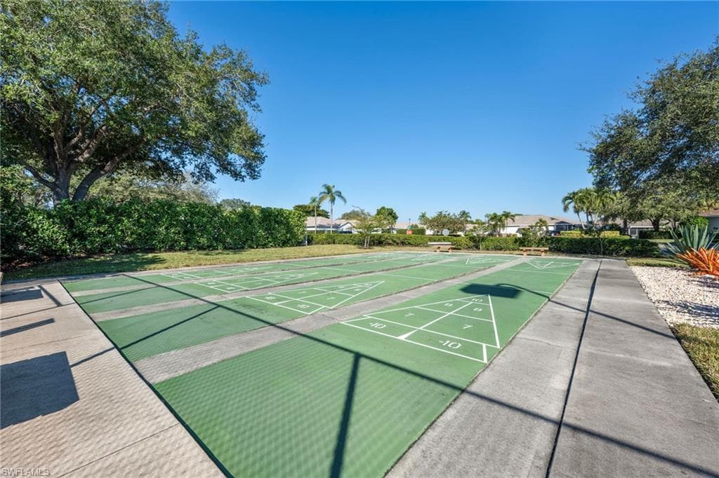 9336 Lake Abby LN-21